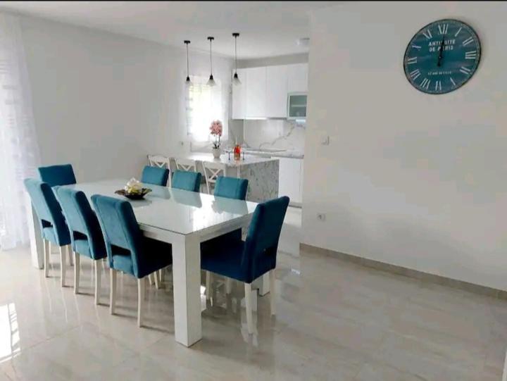 Zmijavci Apartman Hope מראה חיצוני תמונה
