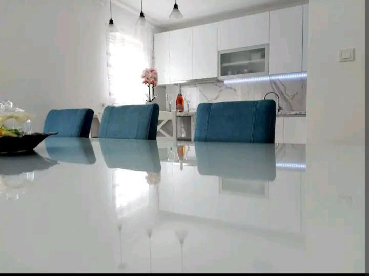 Zmijavci Apartman Hope מראה חיצוני תמונה
